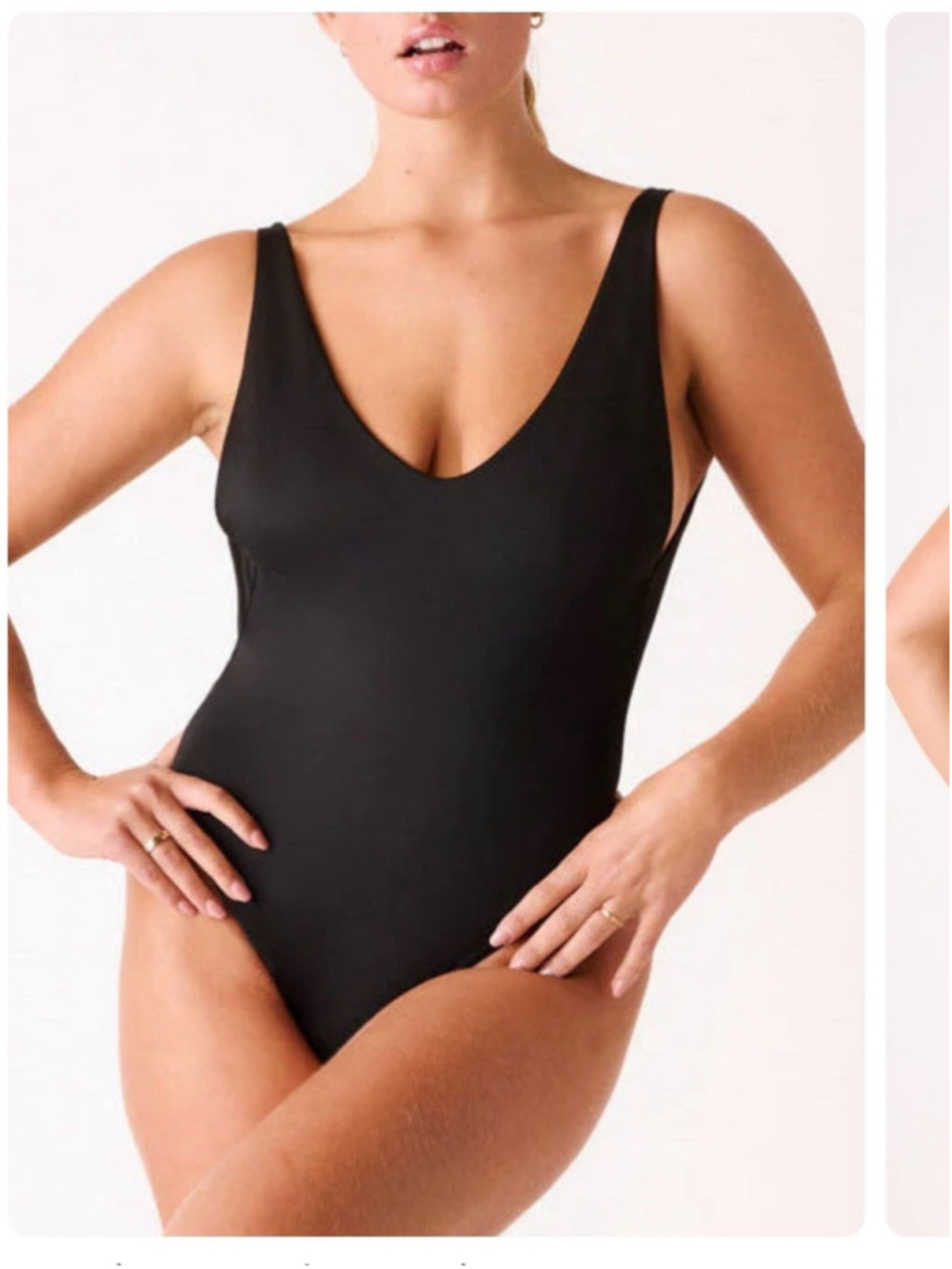 NWT Londre “The Minimalist” Classic Black Scoop One-Piece Swimsuit